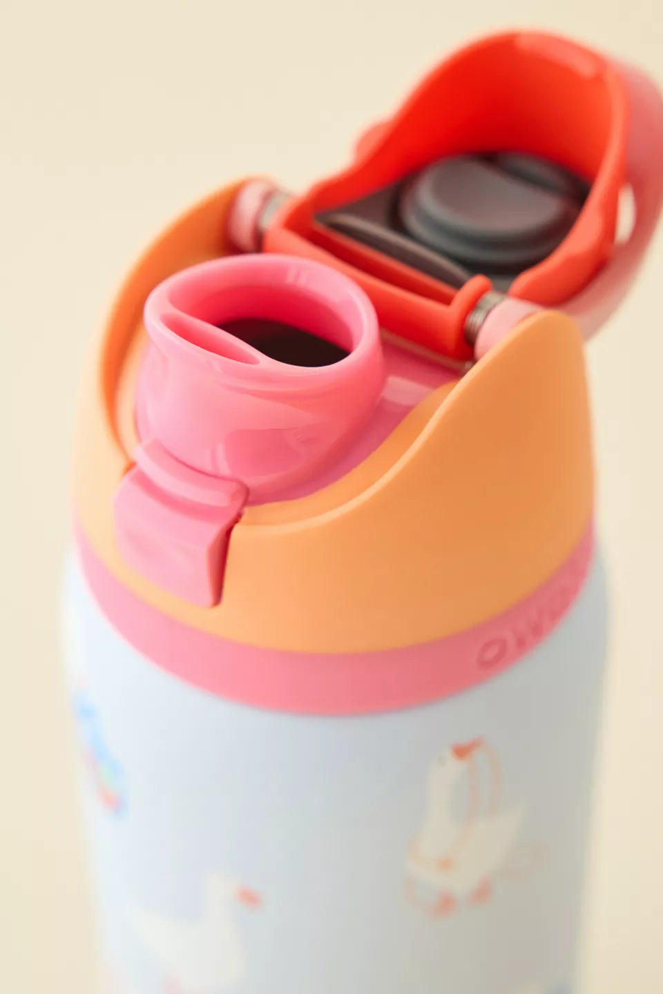 Exclusive Silly Goose FreeSip 32 oz Water Bottle