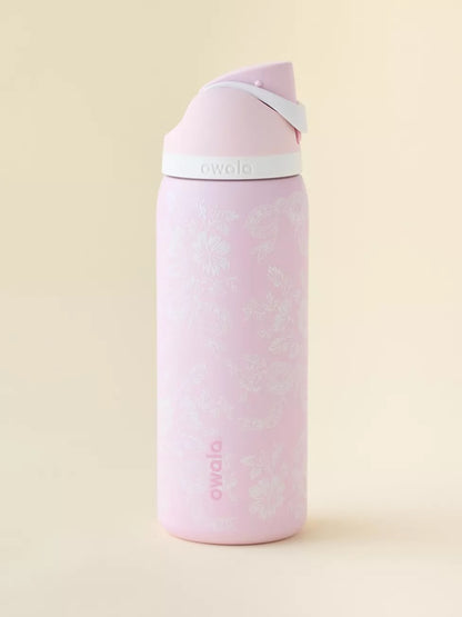 Exclusive Owala FreeSip 32oz Water Bottle